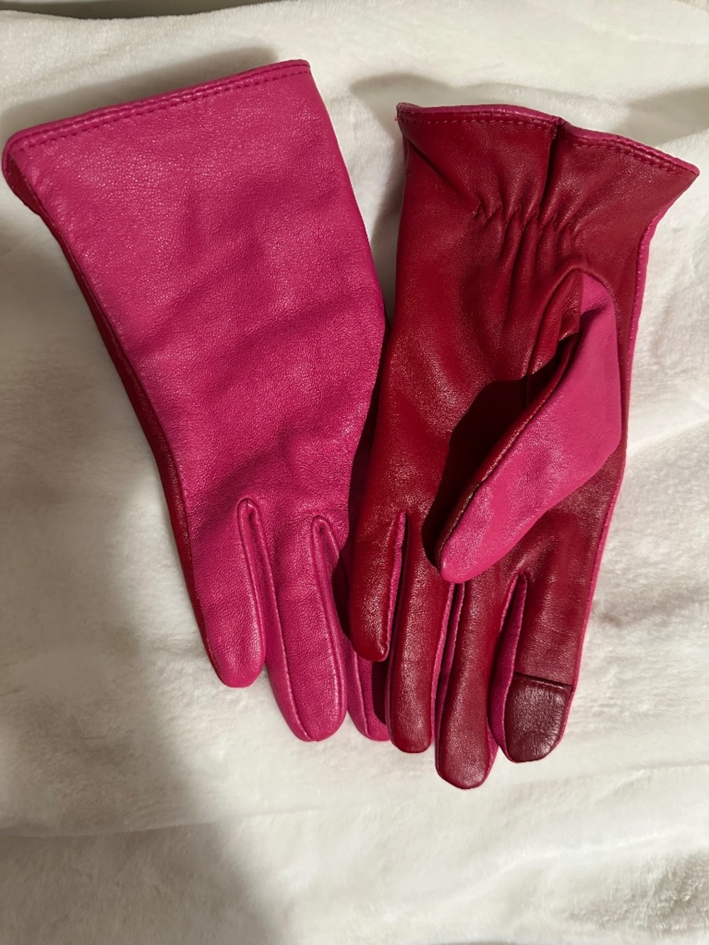 NWOT Kate Spade Pink/Red Women Gloves